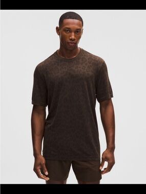 Lululemon Metal Vent Tech Relaxed-Fit Short-Sleeve Shirt, True Leopard, Sz S NWT